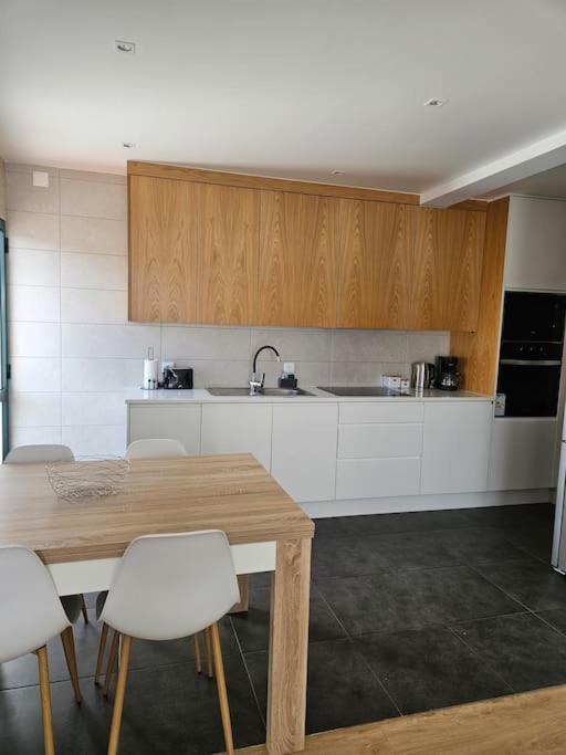 Pedreira Apartment 卡列塔 外观 照片